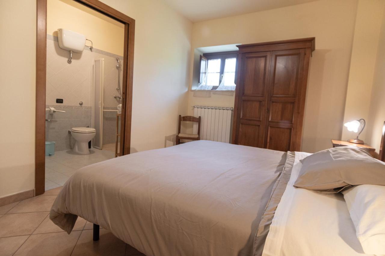 Residenza Il Falchetto アッシジ エクステリア 写真