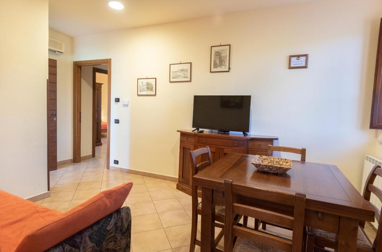 Residenza Il Falchetto アッシジ エクステリア 写真